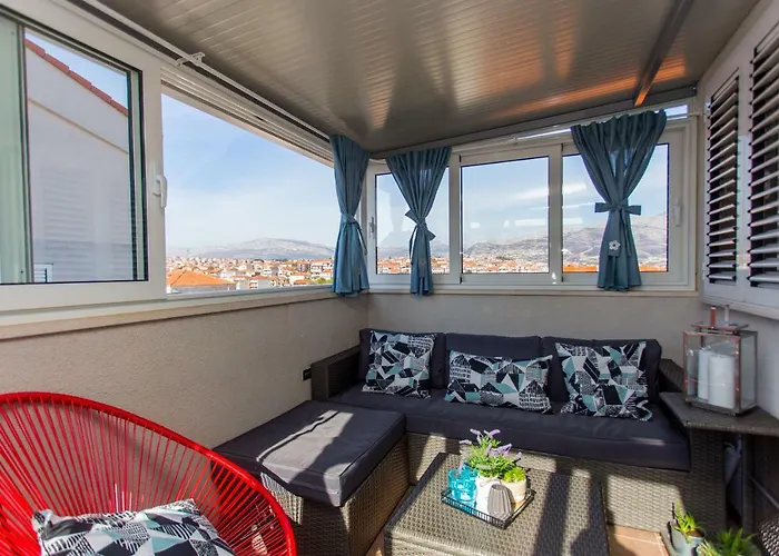 Take A Break Daire Split